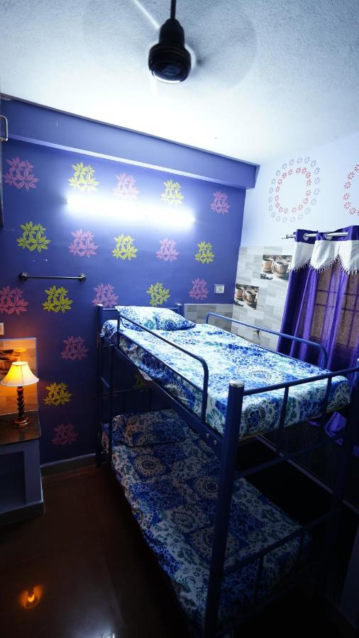 Easvari Grand Pg For Women - Female Only Chennai Exterior foto