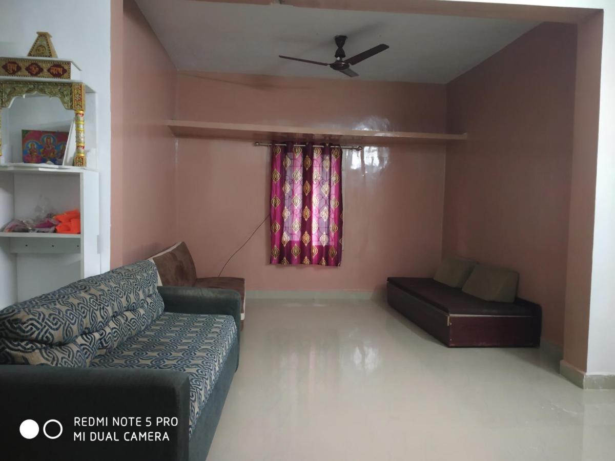 Easvari Grand Pg For Women - Female Only Chennai Exterior foto